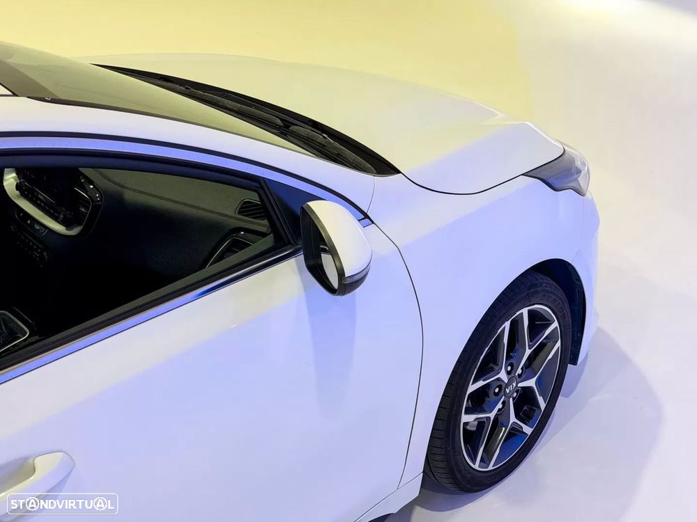 Kia ProCeed 1.0 T-GDI GT Line - 27