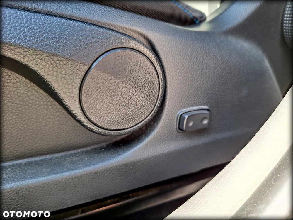 Hyundai i30 1.6 GDI BlueDrive Premium DCT - 16