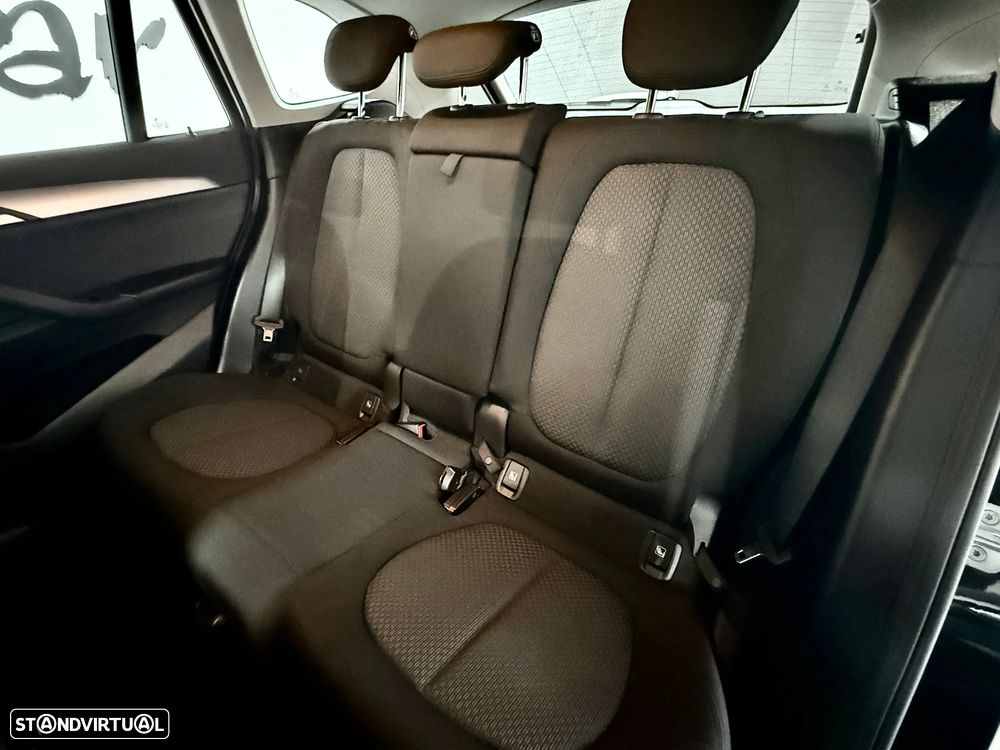 BMW X1 16 d sDrive Advantage - 39