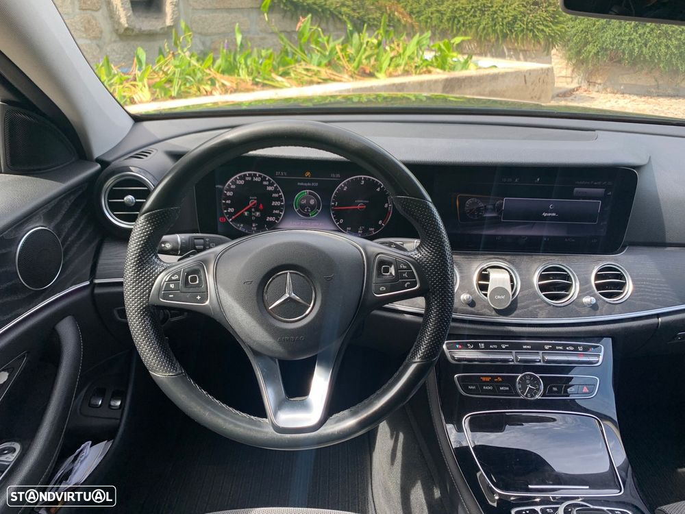 Mercedes-Benz E 220 d 9G-TRONIC Avantgarde - 12