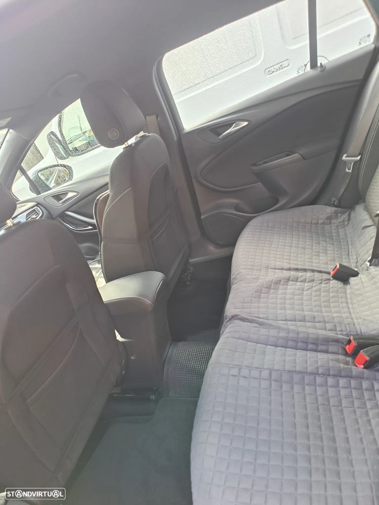 Opel Astra Sports Tourer 1.6 D (CDTI) S&S Dynamic - 8