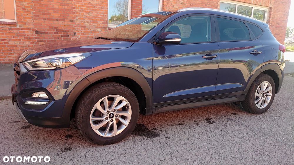 Hyundai Tucson blue 1.6 GDi 2WD Navi - 16