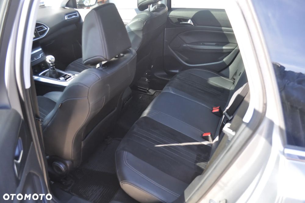 Peugeot 308 PureTech 130 Stop & Start GT-Line Edition - 14