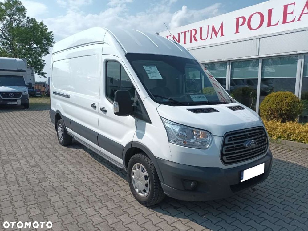 Ford Transit - 1