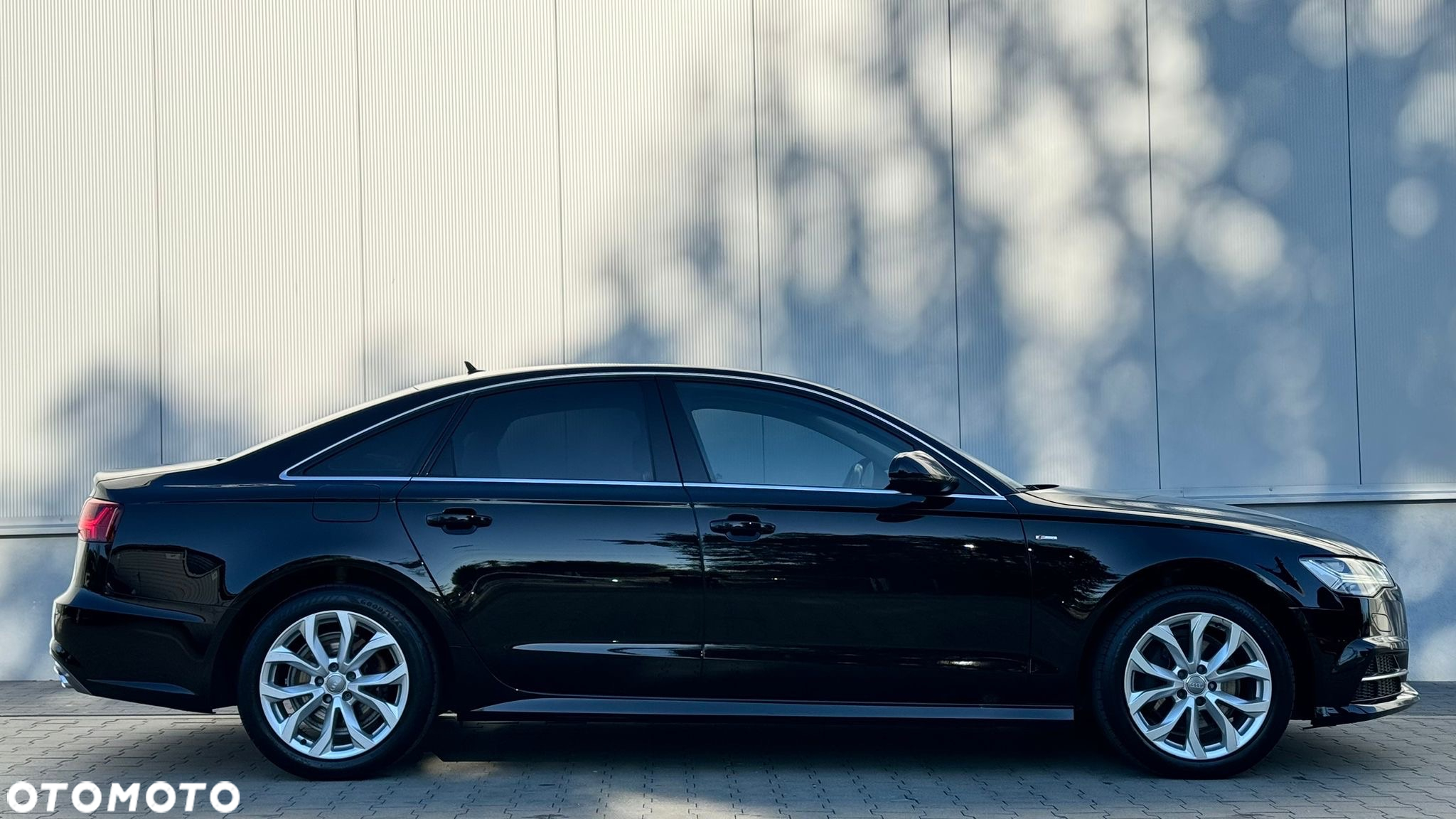 Audi A6 2.0 TDI ultra S tronic - 12