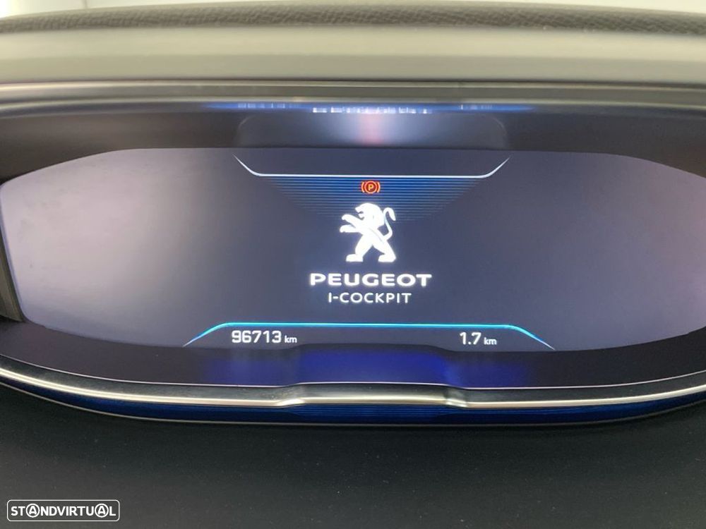 Peugeot 3008 1.5 BlueHDi Allure - 9