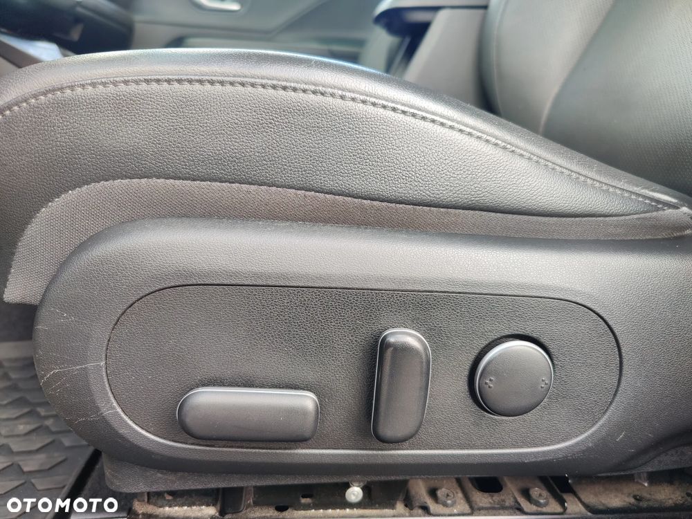 Hyundai Kona 1.6 GDI Hybrid Platinum DCT - 18