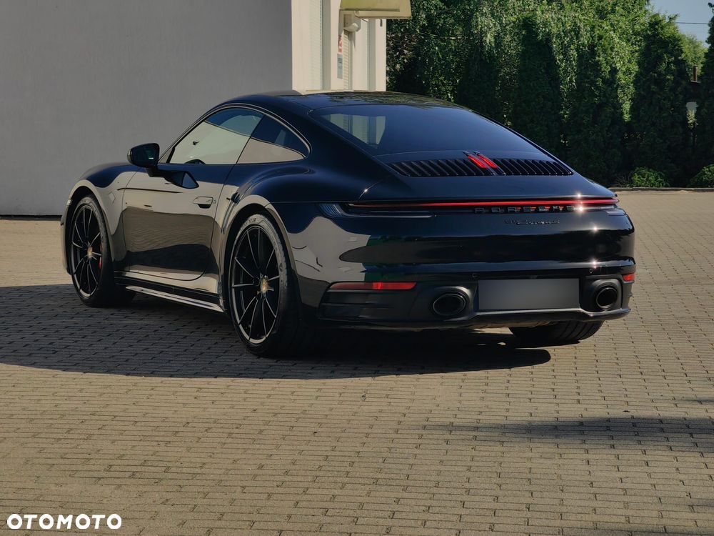 Porsche 911 Carrera S - 12