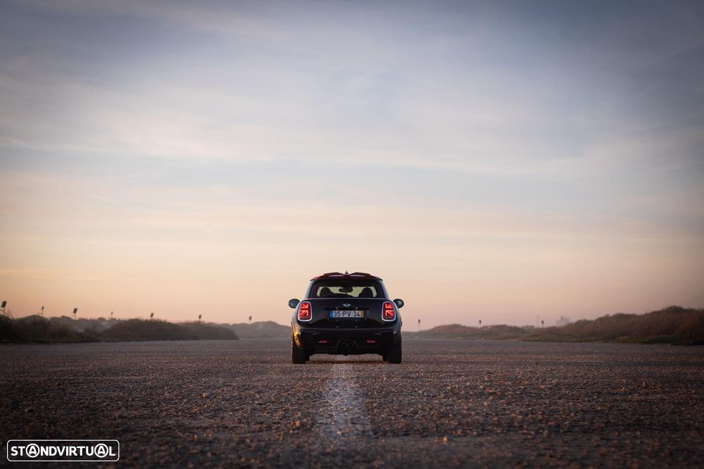 MINI 3 Portas John Cooper Works Auto Desportiva - 5