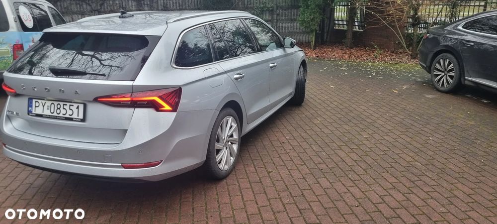 Skoda Octavia 2.0 TDI Style DSG - 9