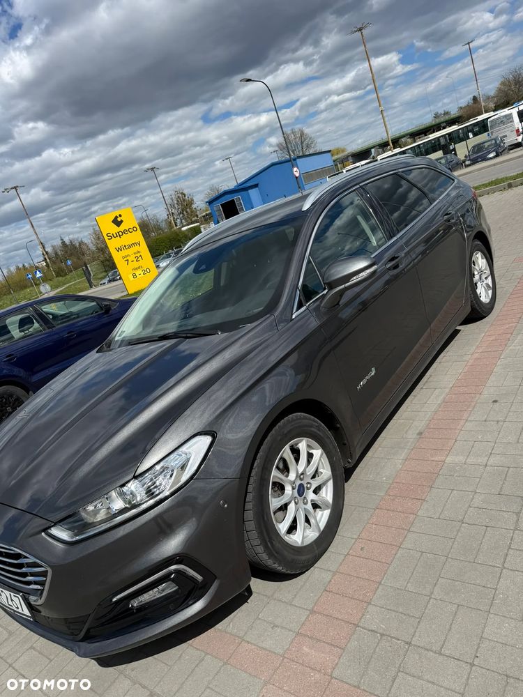 Ford Mondeo 2.0 Hybrid Titanium - 23
