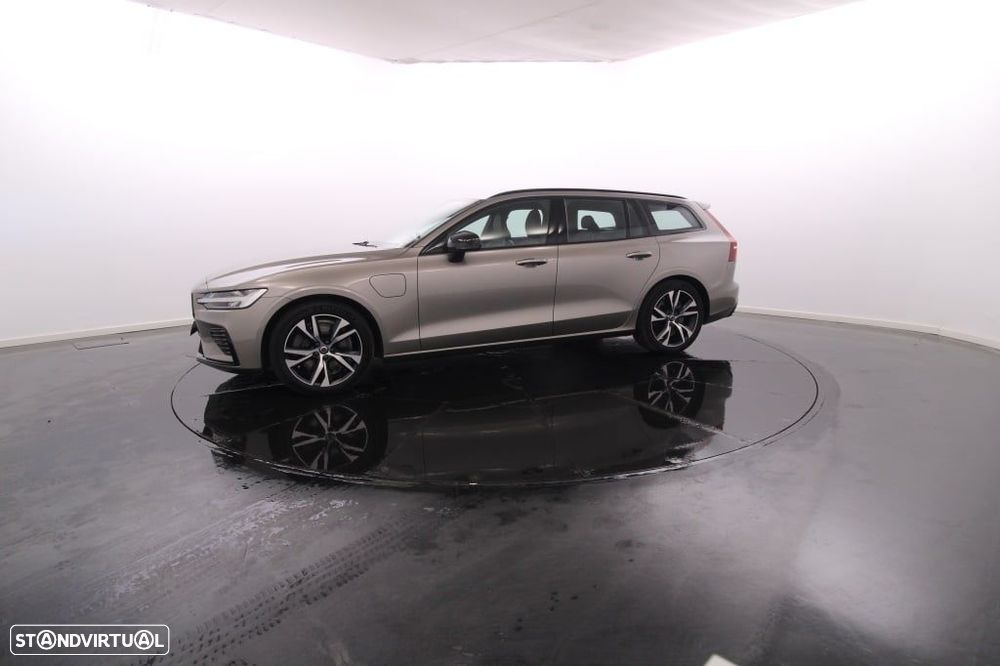 Volvo V60 2.0 T6 AWD TE R-Design - 2