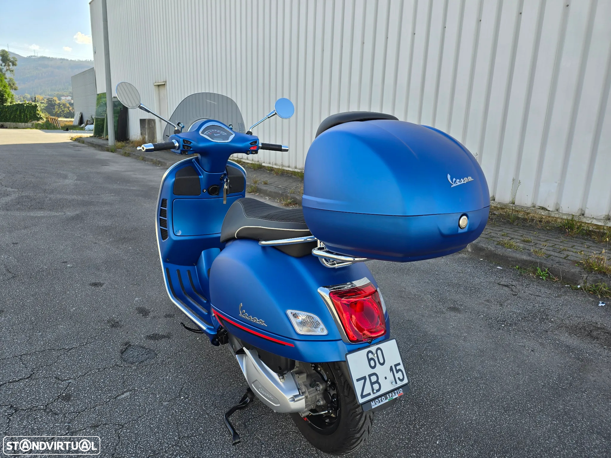 Vespa GTS Super Mate - 10