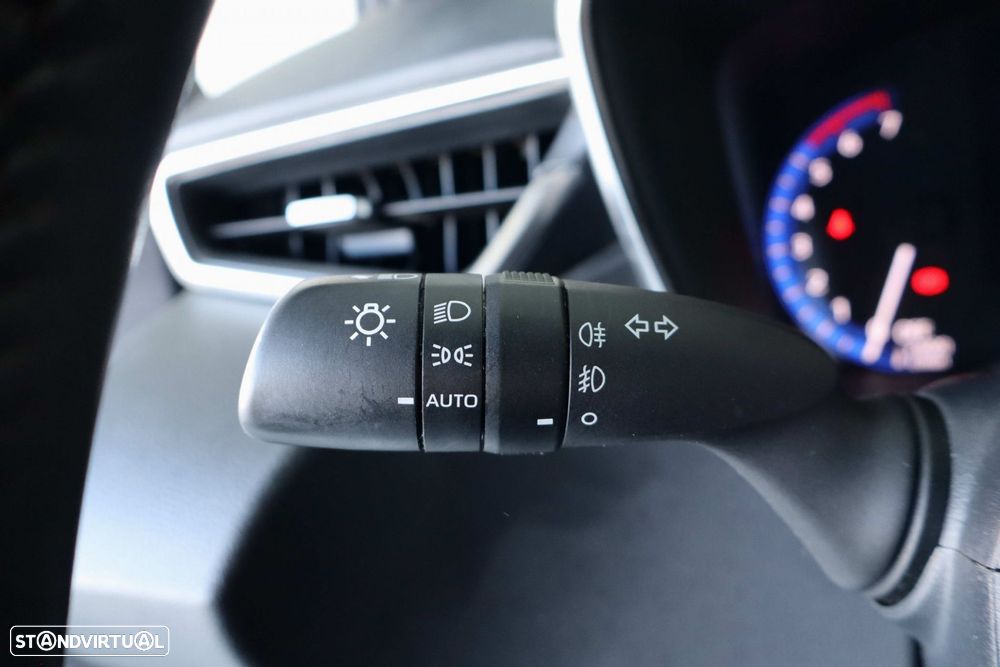 Toyota Corolla 1.8 Hybrid Comfort - 20