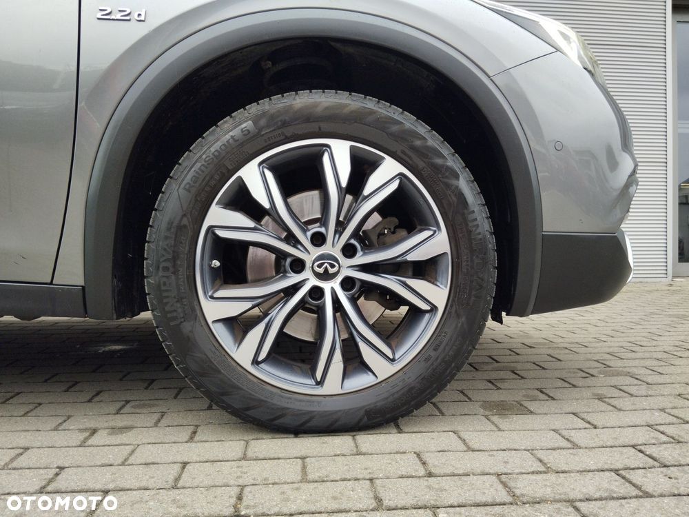Infiniti QX30 2.2d Premium AWD 7DCT - 17