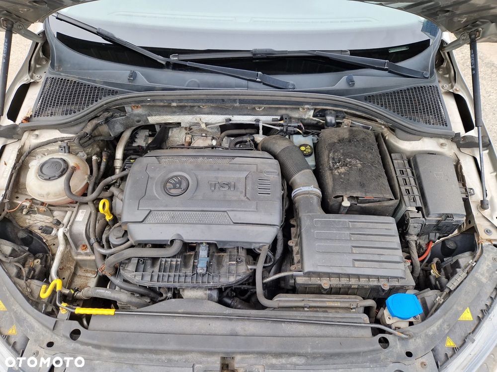 Skoda Octavia 1.8 TSI Ambition DSG - 16