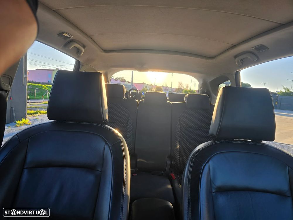 Nissan Qashqai +2 - 15