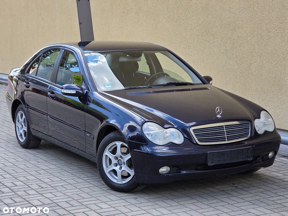Mercedes-Benz Klasa C 200 CDI Classic - 1