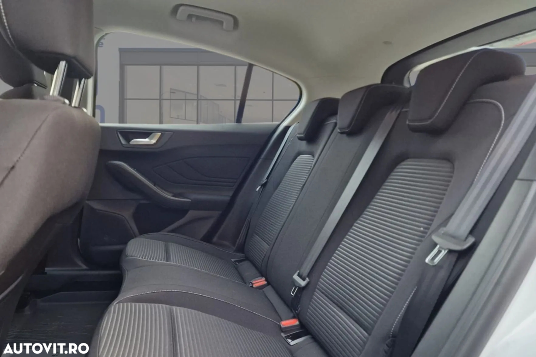Ford Focus 1.0 EcoBoost MHEV Titanium - 22
