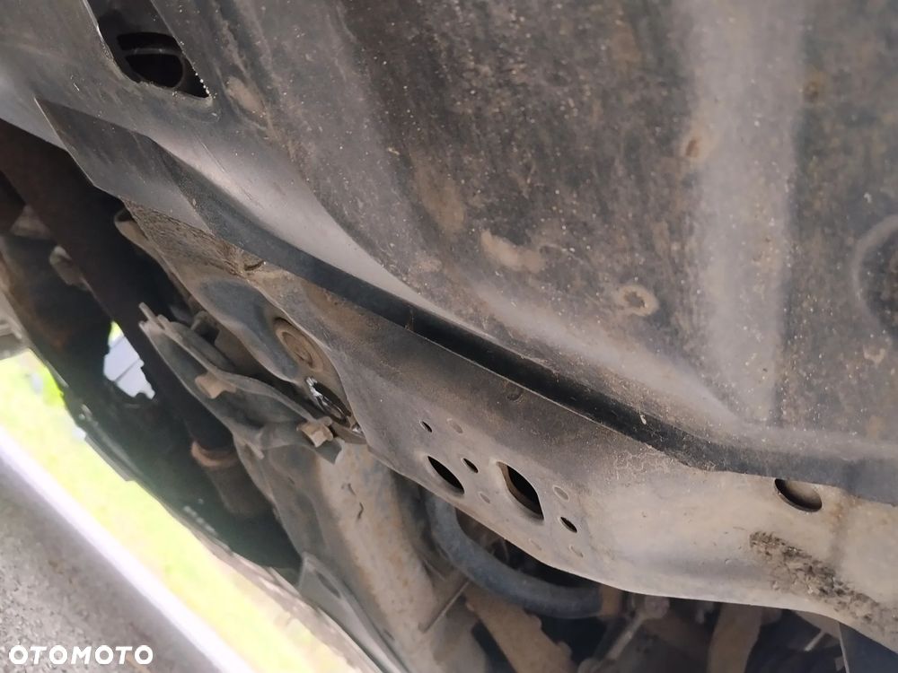 Honda Accord 2.0 Executive - 21