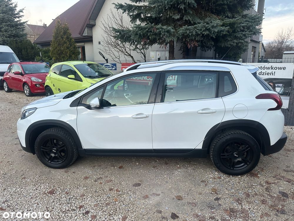 Peugeot 2008 BlueHDi FAP 120 STOP & START Allure - 14