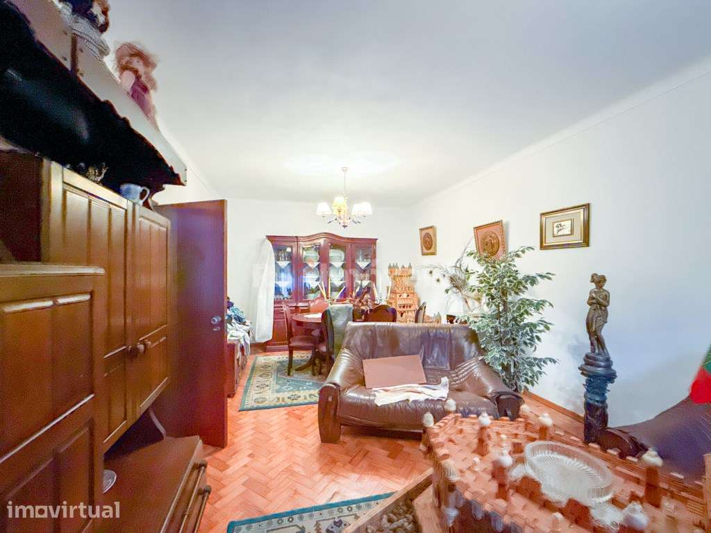 Moradia T4 c/ Garagem e Jardim - em Abrantes - Grande imagem: 5/18
