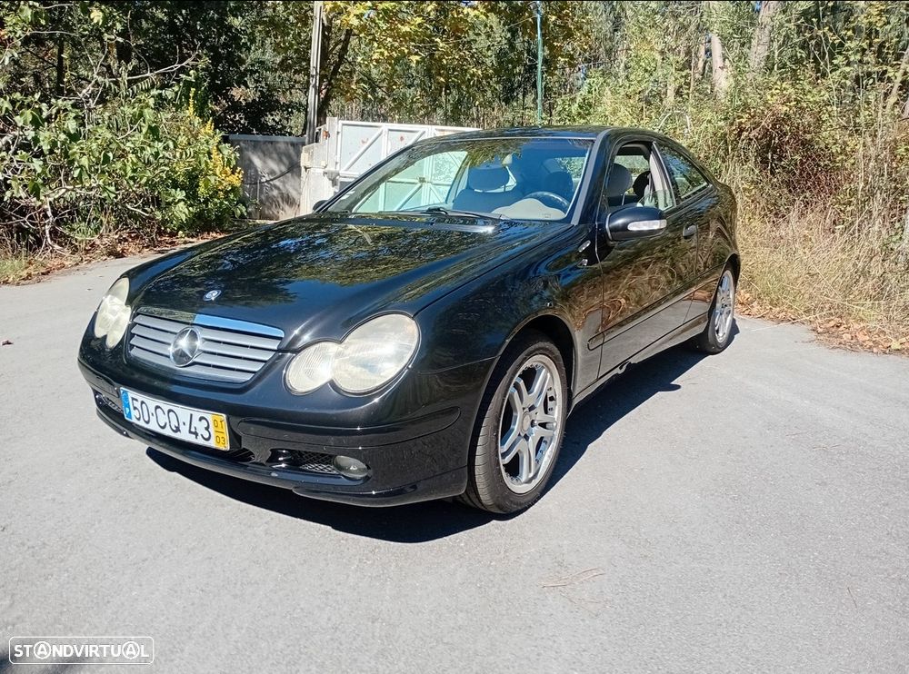 Mercedes-Benz 220 - 2