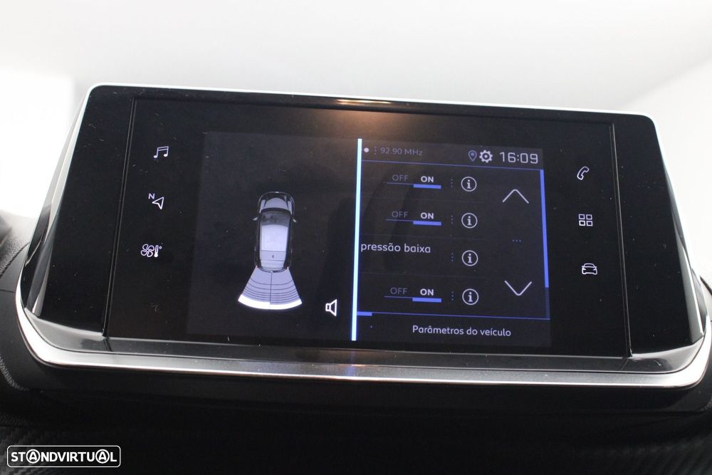 Peugeot 208 1.2 PureTech Active Pack - 20