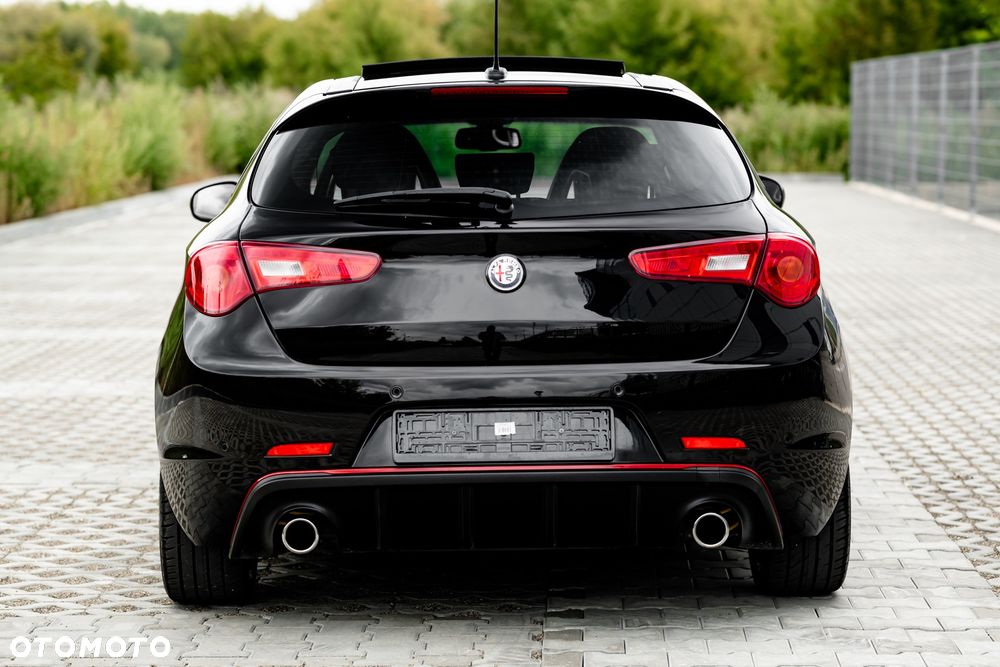Alfa Romeo Giulietta 1750 TBi Veloce S TCT - 8