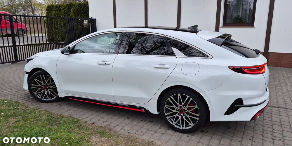 Kia ProCeed 1.6 T-GDI GT DCT - 8