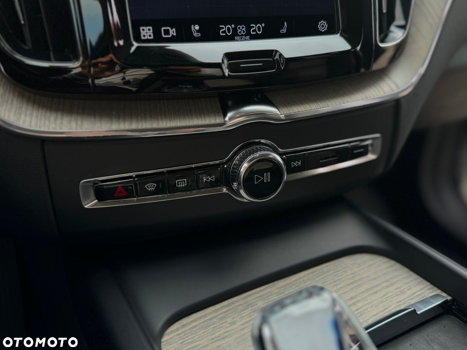 Volvo XC 60 - 25