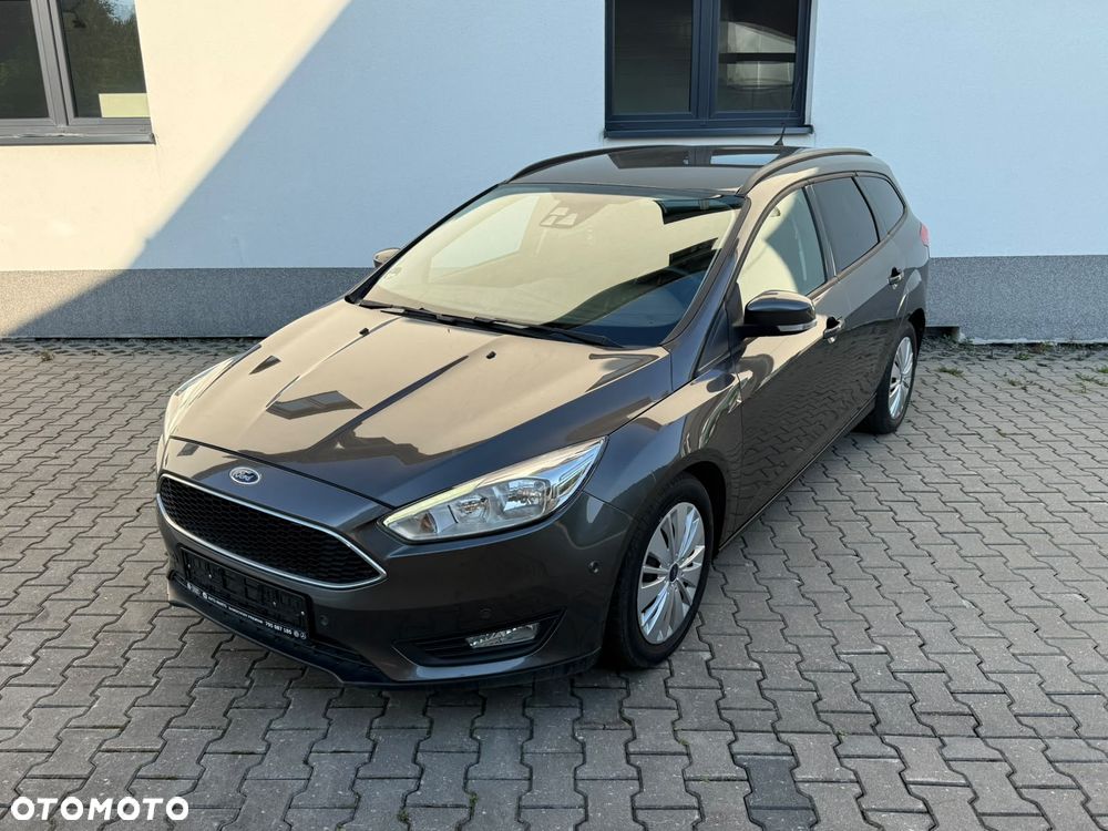 Ford Focus - 1