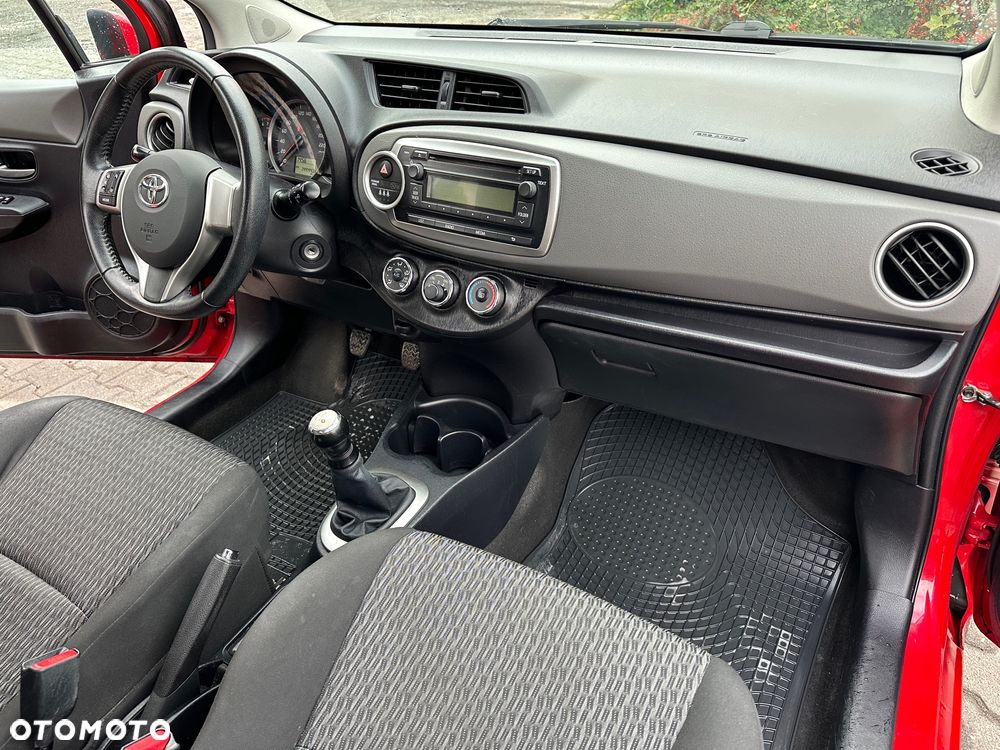 Toyota Yaris 1.0 VVT-i - 17