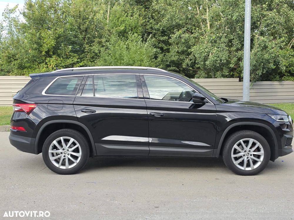 SKODA Kodiaq 2023 — imagine 22