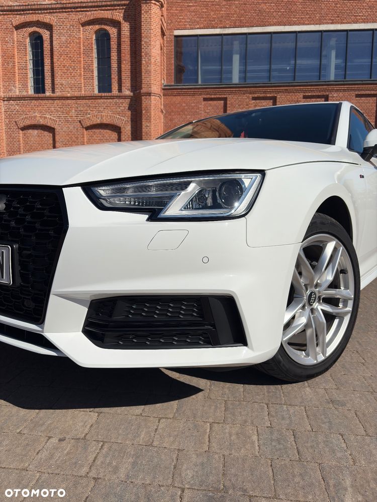 Audi A4 Limousine 2.0 TFSI ultra Sport S tronic - 13