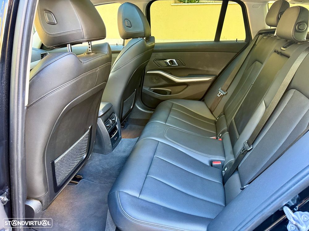 BMW 320 e Aut. Advantage - 23