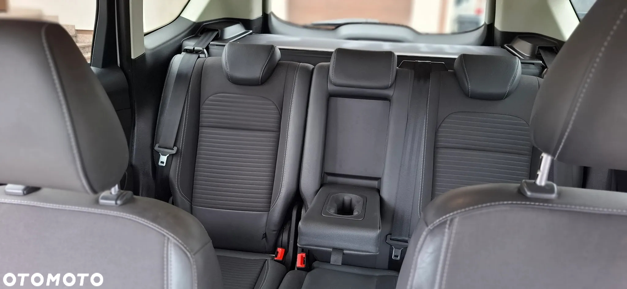 Ford Kuga - 26