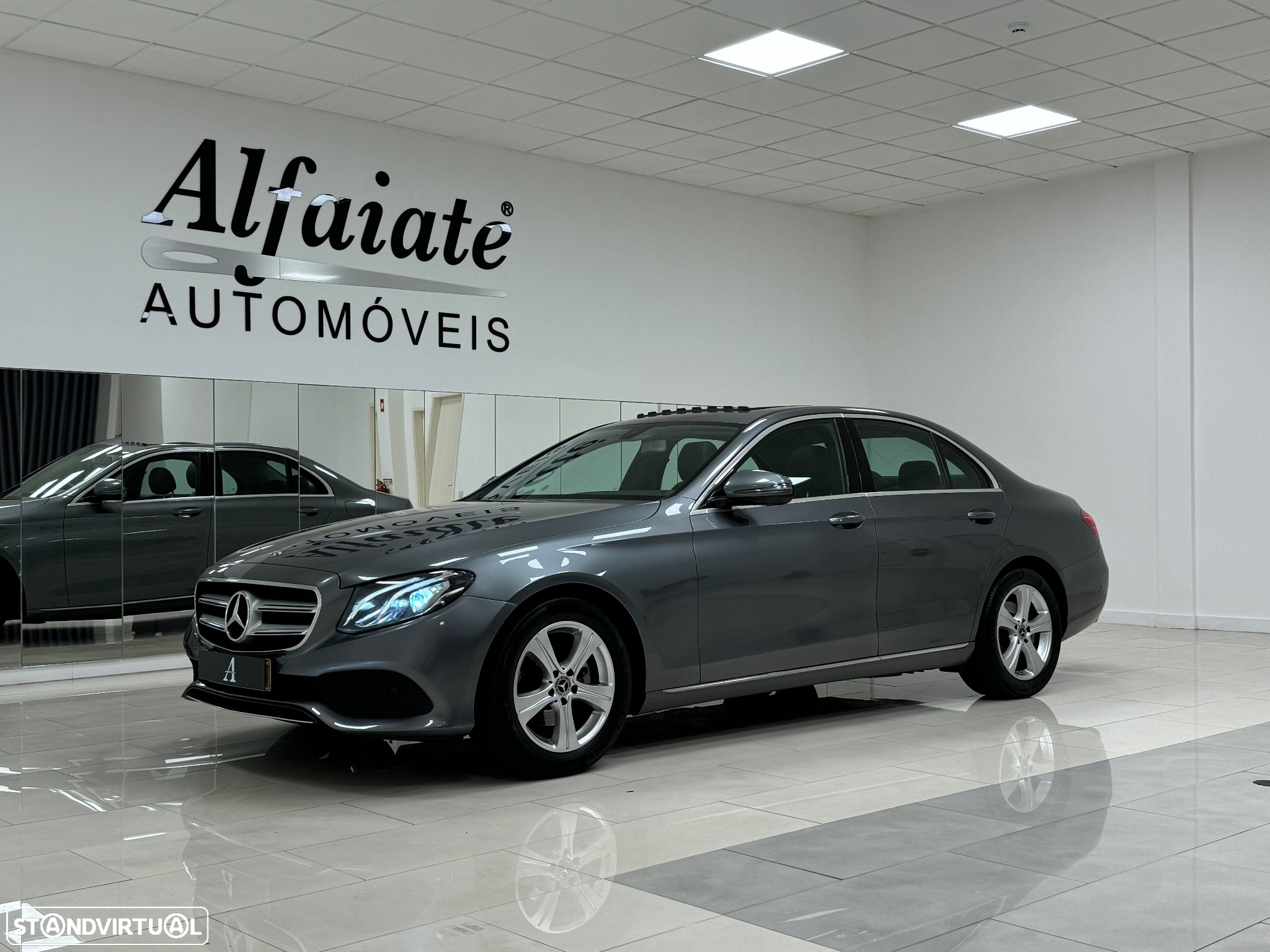 Mercedes-Benz E 220 d Exclusive - 21