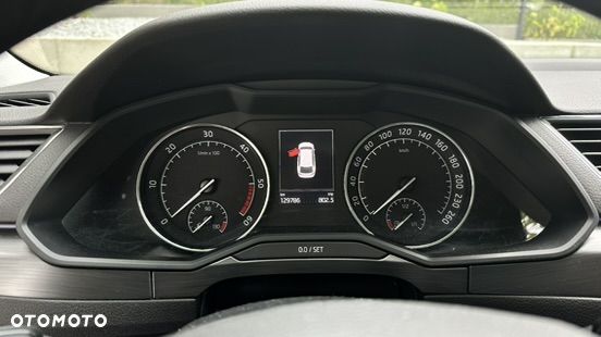 Skoda Superb 2.0 TDI Style DSG - 6