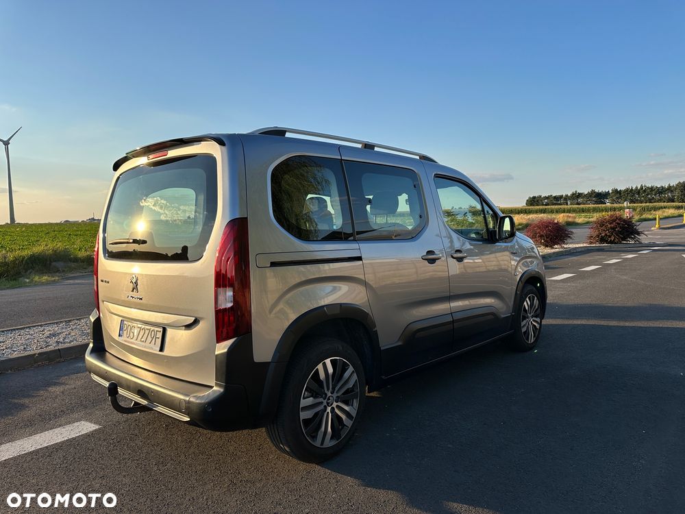 Peugeot Rifter 1.5 BlueHDI Active - 11