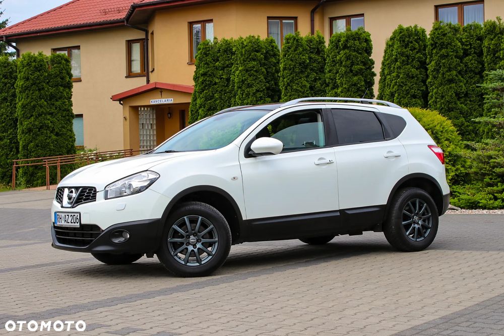 Nissan Qashqai 2.0 dCi DPF tekna - 4