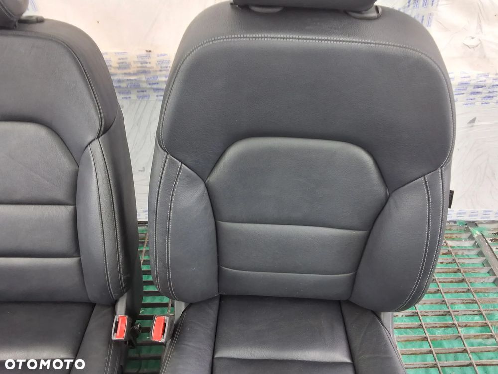 MERCEDES B-KLASA W246 KOMPLET FOTELI SKÓRA NIE ECO 2011-2018 ROK ŁADNE - 4