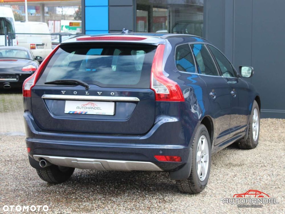 Volvo XC 60 - 6
