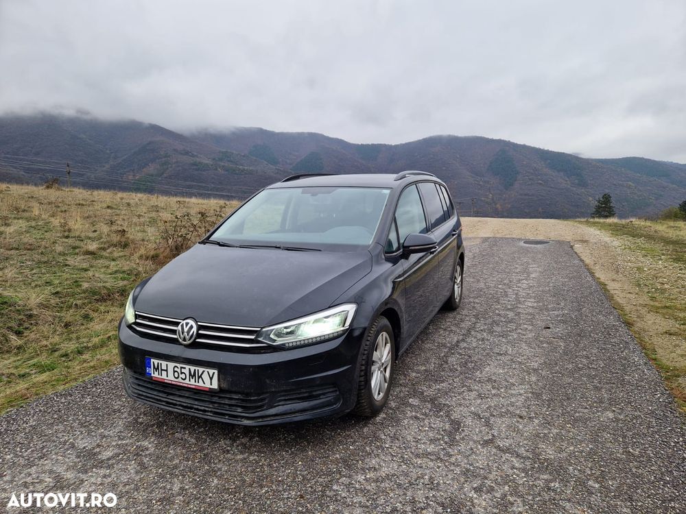 Volkswagen Touran 2.0 TDI SCR DSG Comfortline - 9