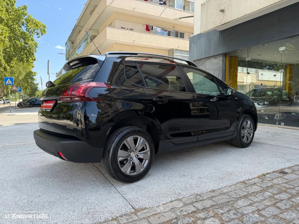 Peugeot 2008 1.6 BlueHDi Style - 13