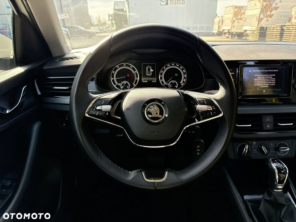 Skoda Kamiq 1.0 TSI Ambition DSG - 25