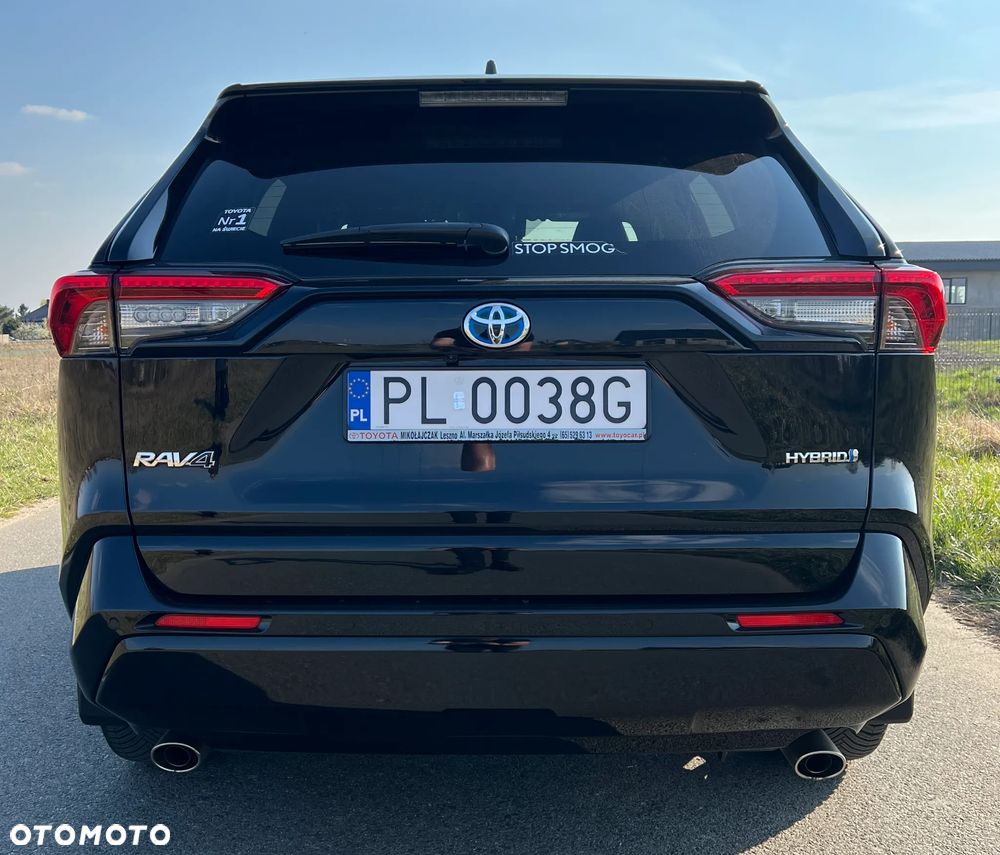Toyota RAV4 - 8