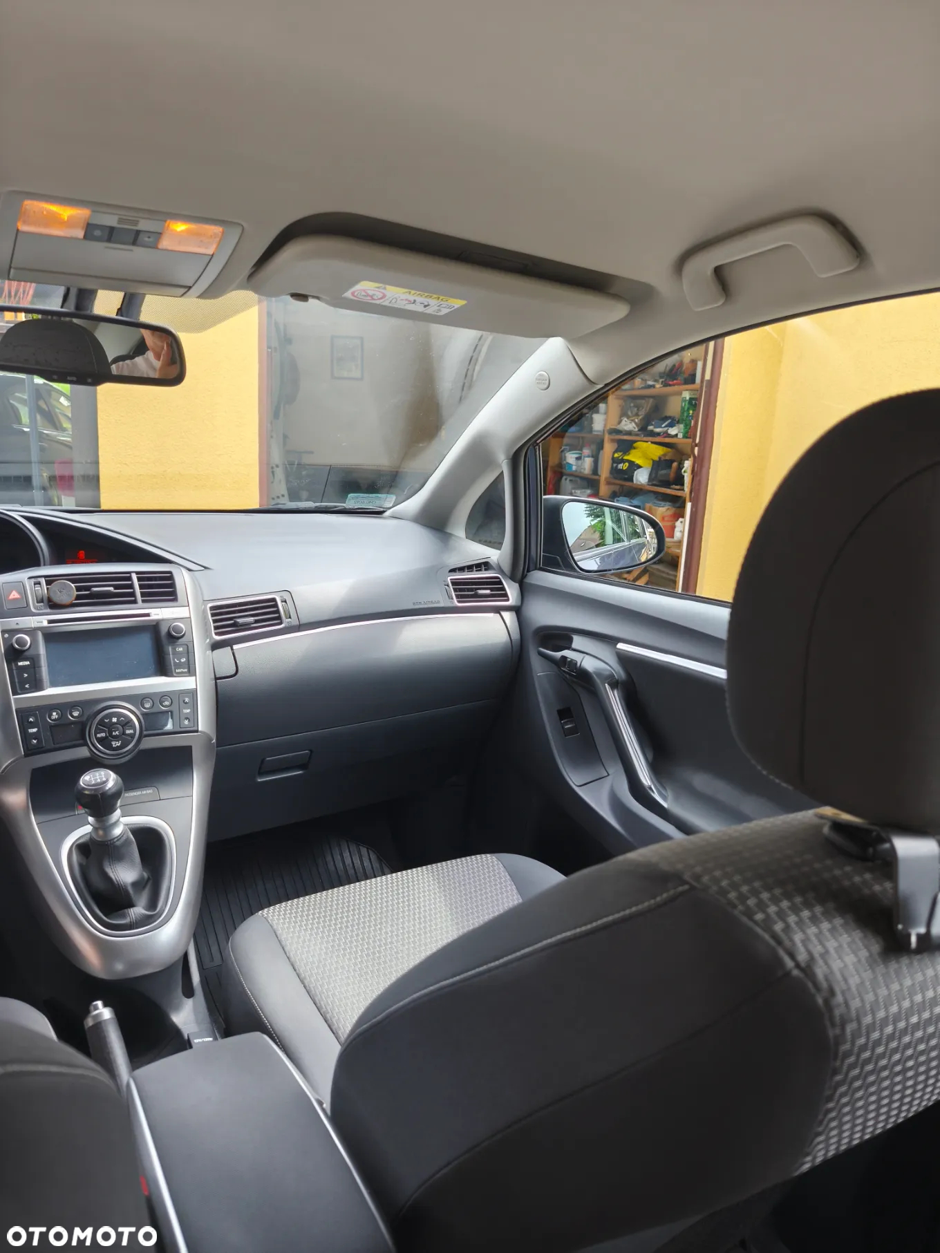 Toyota Verso - 10