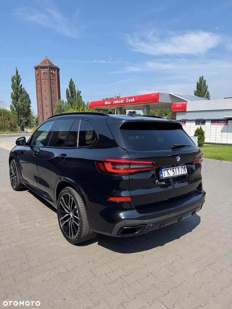 BMW X5 M M50d - 9