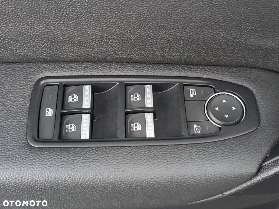 Renault Captur - 15